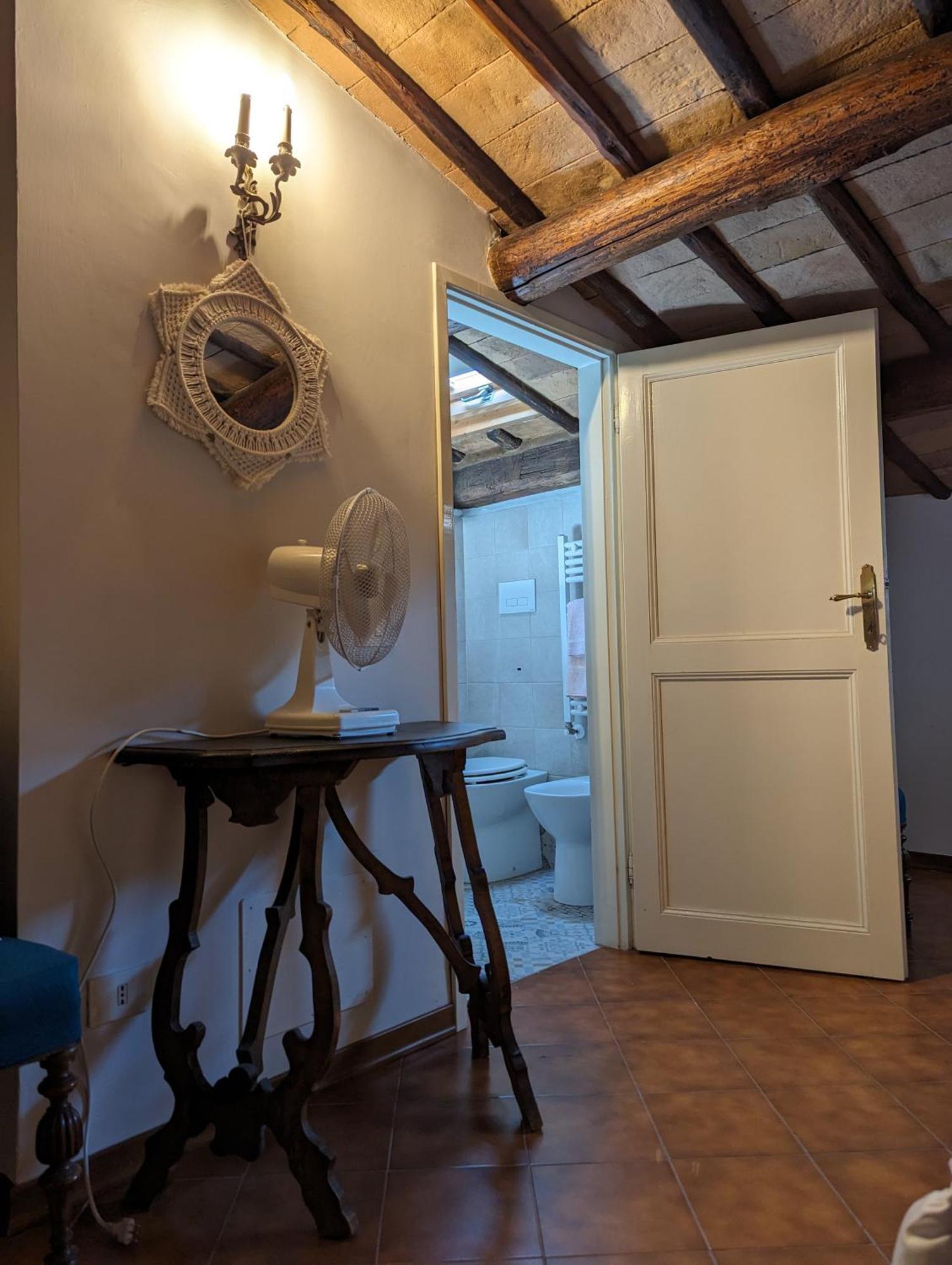 Lizium Spoleto Apartment ภายนอก รูปภาพ